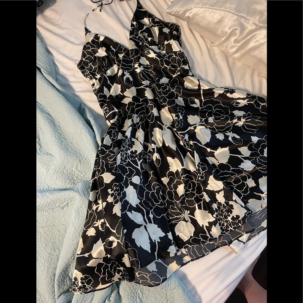 Alynpaige halter tie neck dress